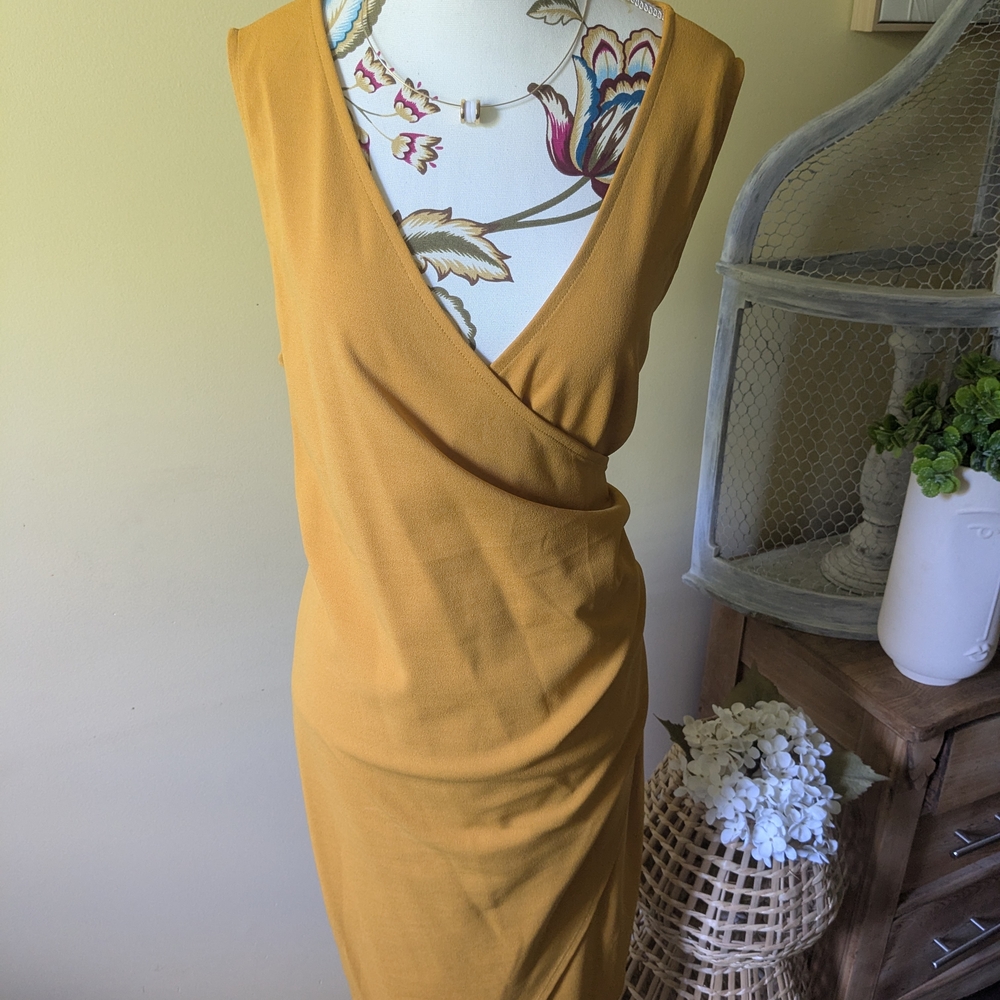 Zenobia Golden Midi Dress